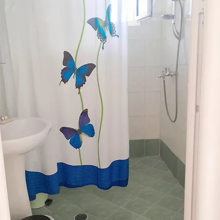 Lodge Gb Ksamil