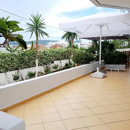 Lodge Gb Ksamil