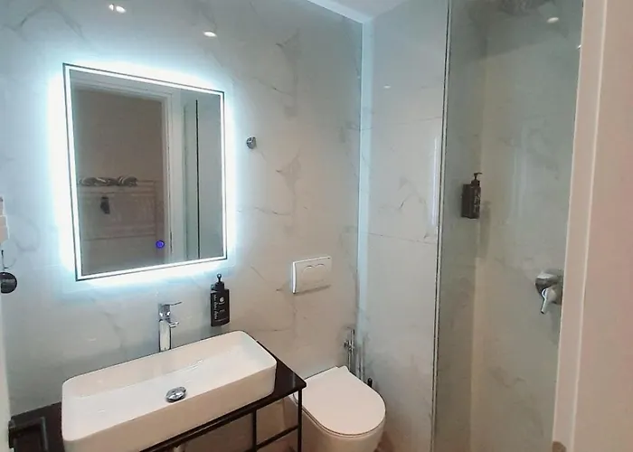 Gb 山林小屋 卡萨米尔